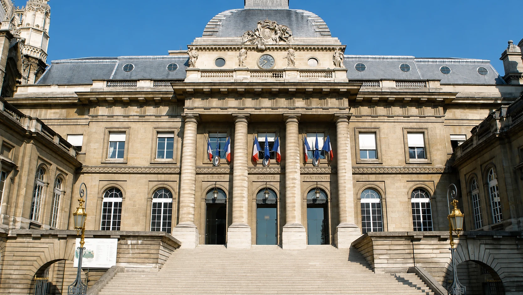Façade de la Cour d’appel de Paris